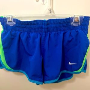 Nike girl shorts